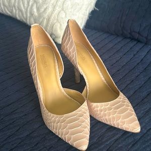 MICHAEL Michael Kors light pink heels